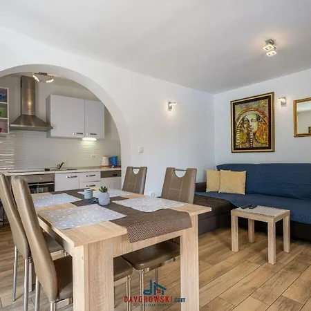 Trinetta Comfortable Hotel